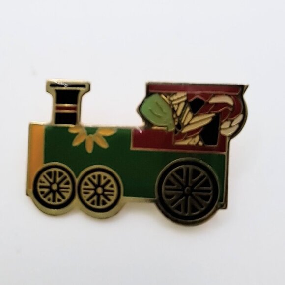 Vintage Holiday Christmas Train Car Pin Brooch Red Green & Gold Tone - Picture 2 of 5